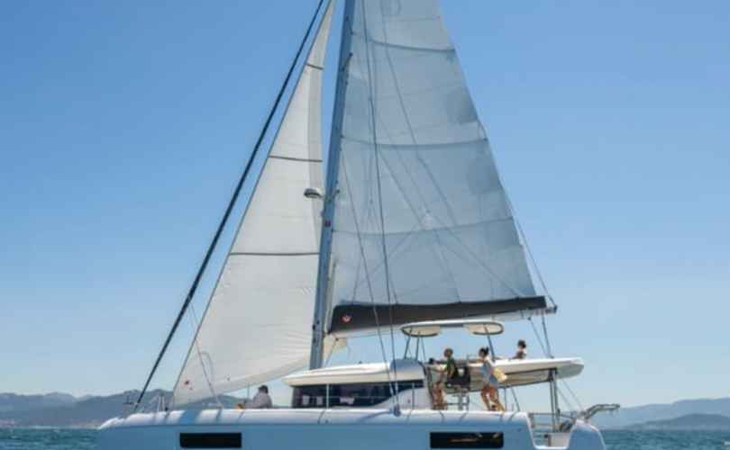 Lagoon 43