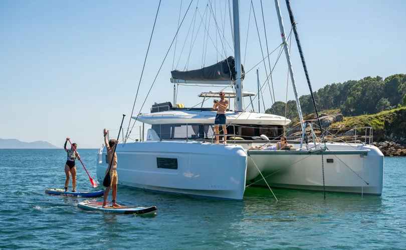 Lagoon 43