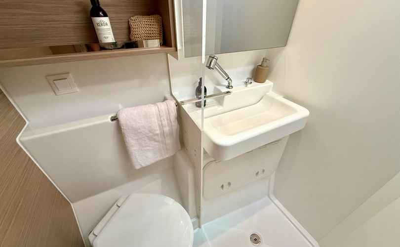 Photo Lagoon 43 (2025)