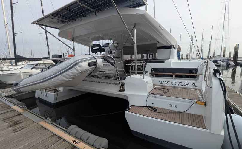 Lagoon 43