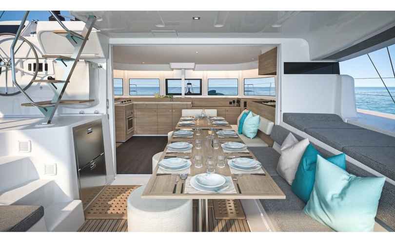 Lagoon 43