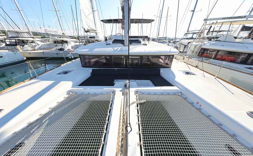Lagoon 450
