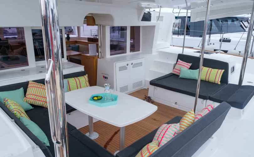 Lagoon 450