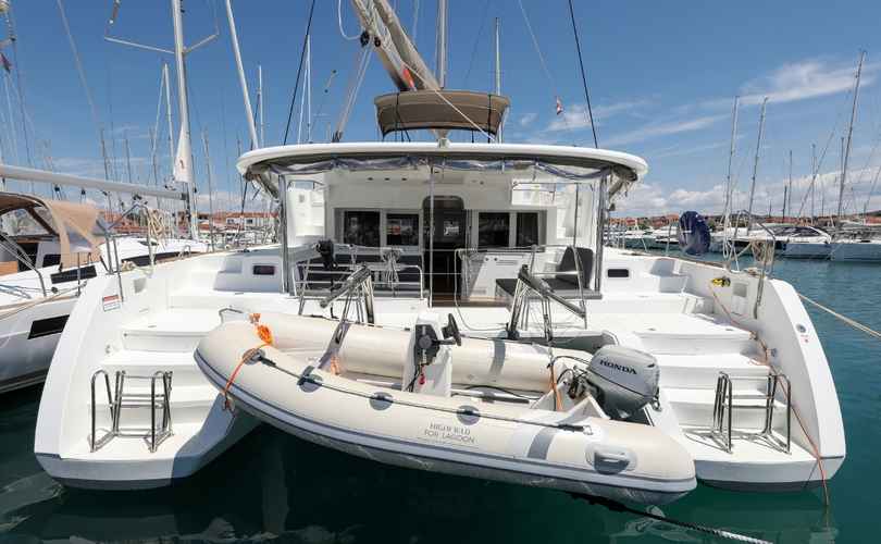 Lagoon 450