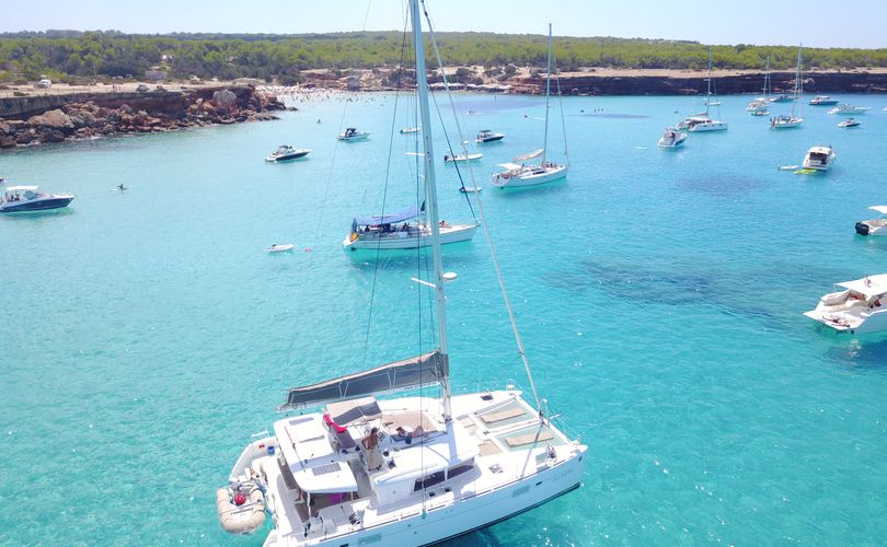 Lagoon 450