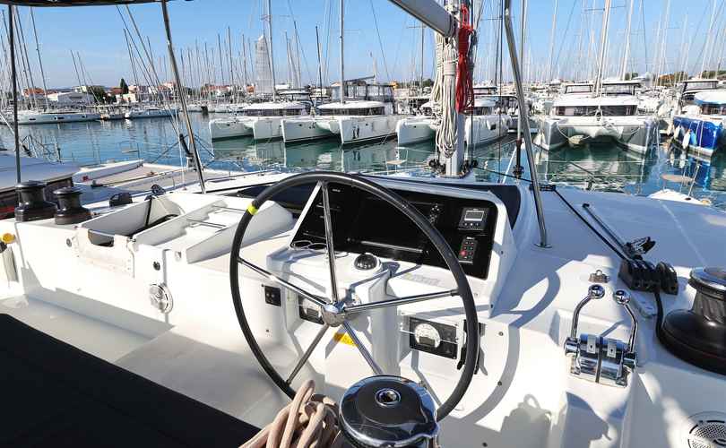 Lagoon 450