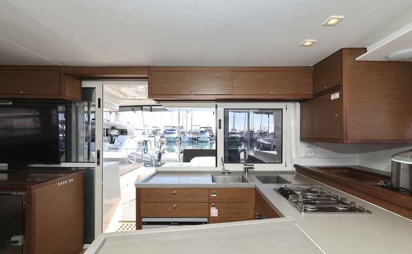 Lagoon 450
