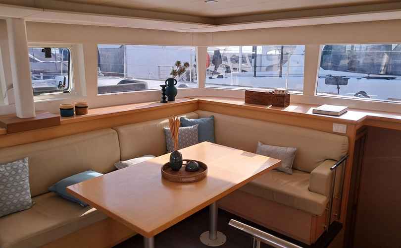 Photo Lagoon 450 (2012)