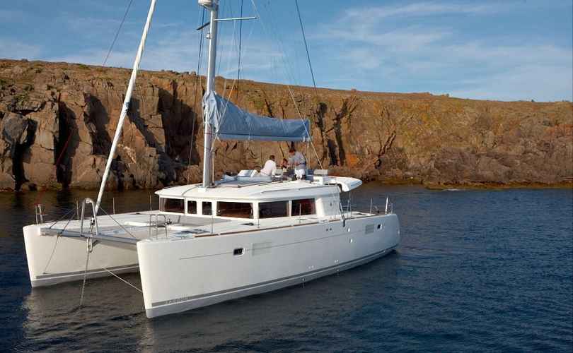 Photo Lagoon 450 (2012)