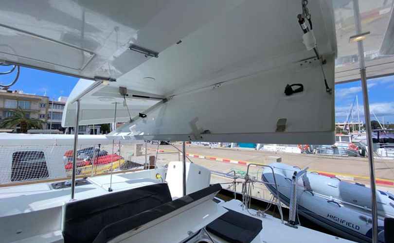 Lagoon 450 F