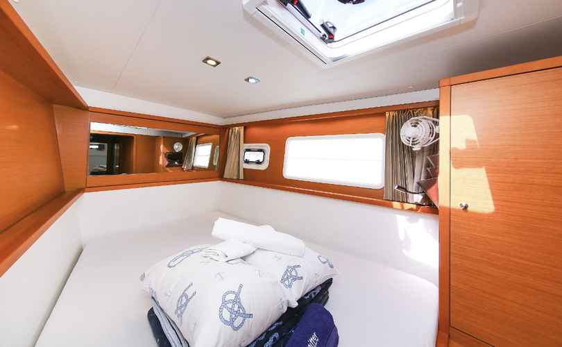 Lagoon 450 F