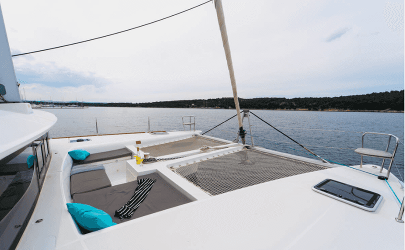 Lagoon 450 F