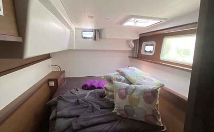 Lagoon 450 F
