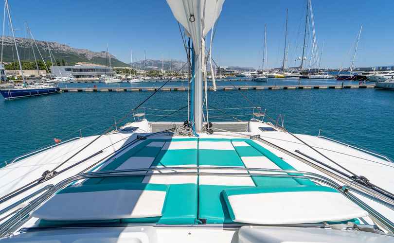 Lagoon 450 F