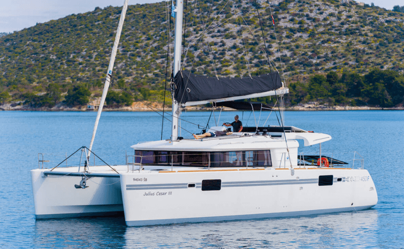 Lagoon 450 F