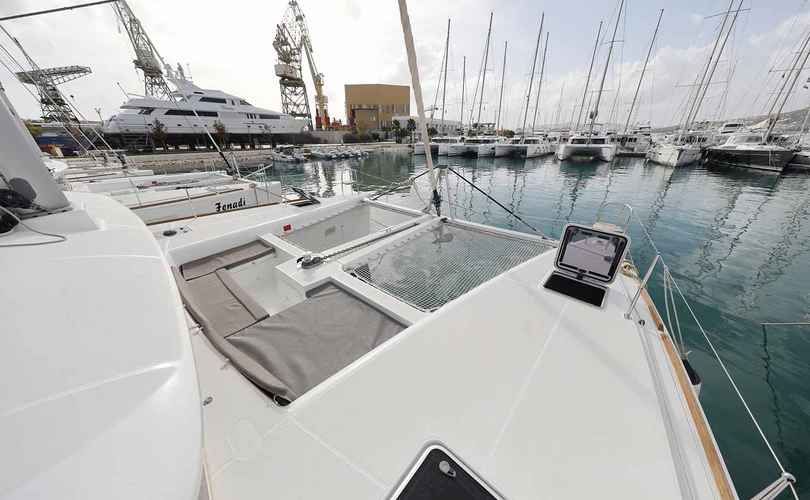 Lagoon 450 F