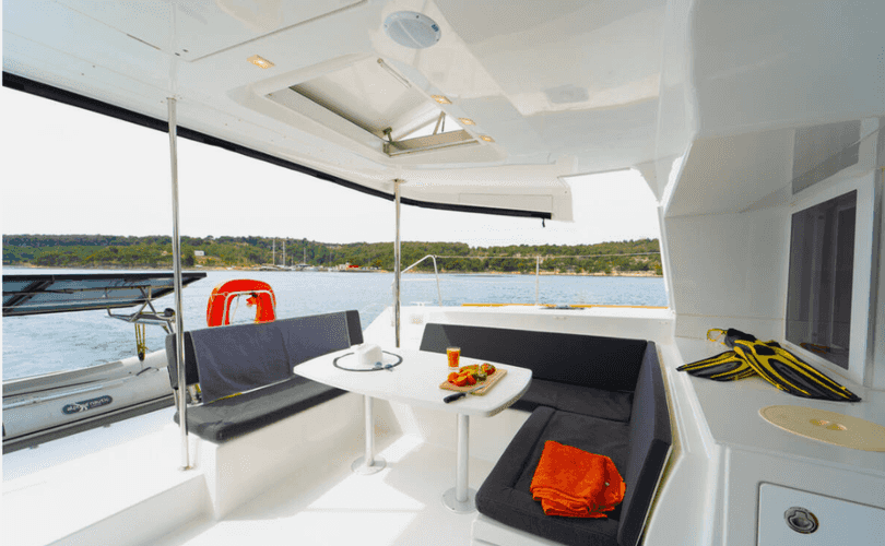 Lagoon 450 F
