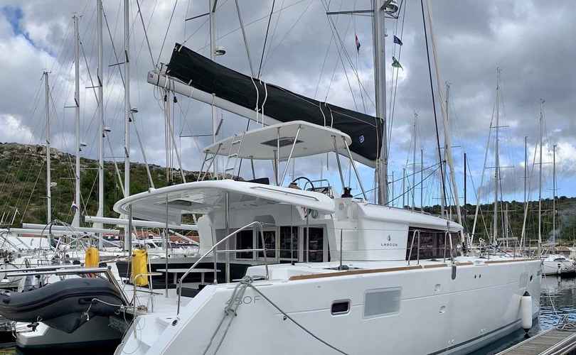 Photo Lagoon 450 F (2019)