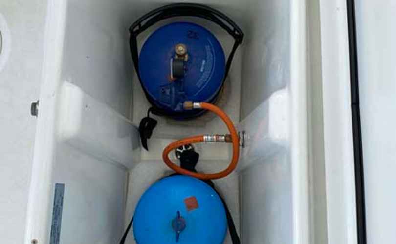 Lagoon 450 F