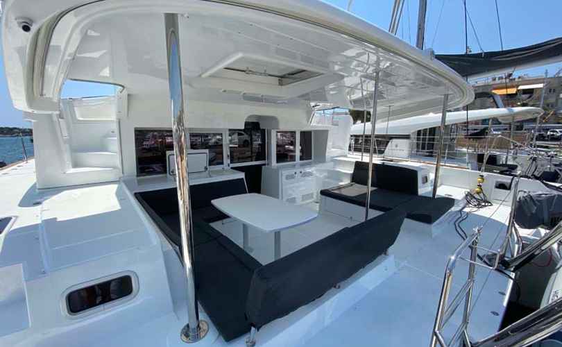 Lagoon 450 F