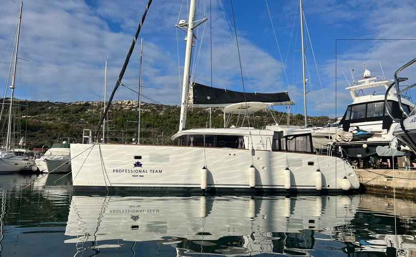 Photo Lagoon 450 F (2019)