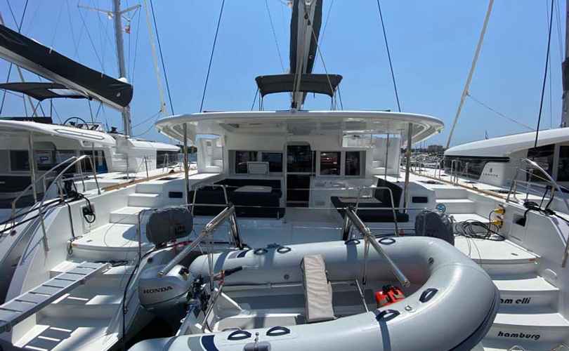 Lagoon 450 F