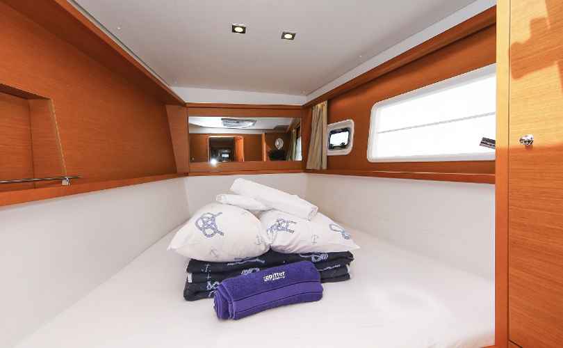 Lagoon 450 F
