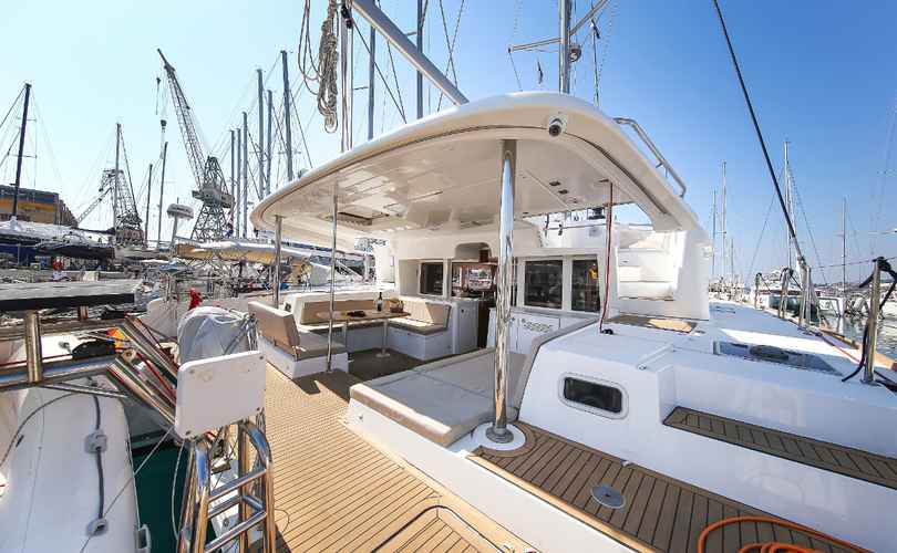 Lagoon 450 F