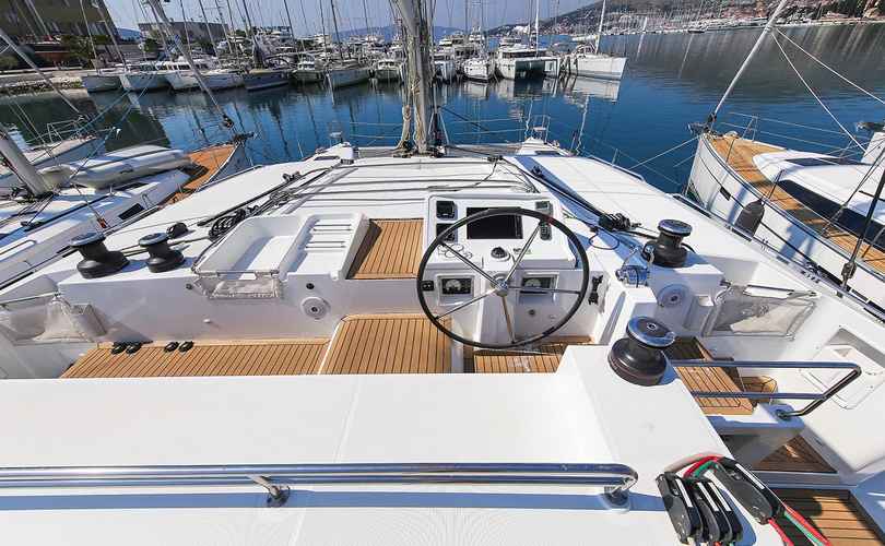 Lagoon 450 F