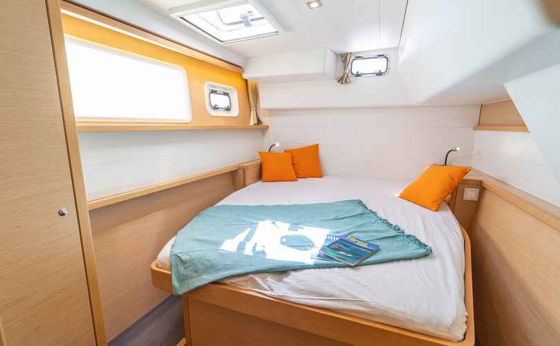 Lagoon 450 F