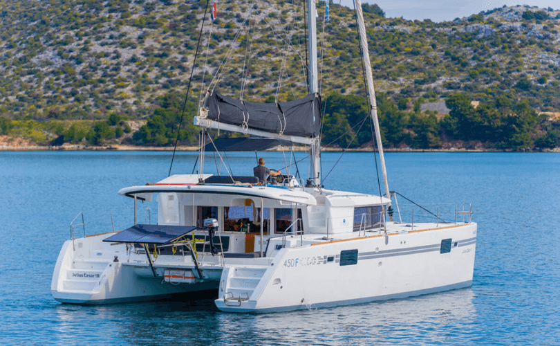 Lagoon 450 F