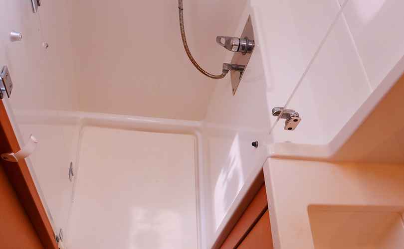 Photo Lagoon 450 F (2018)