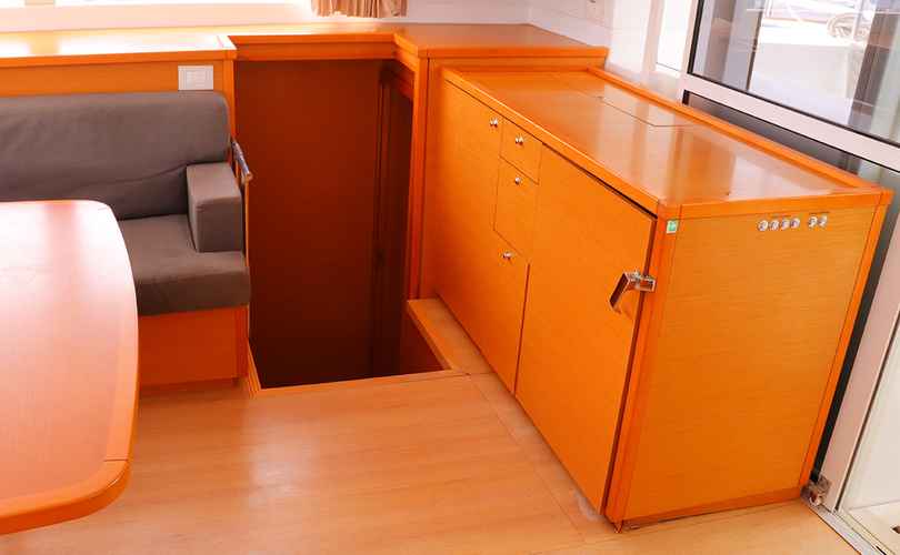 Photo Lagoon 450 F (2018)