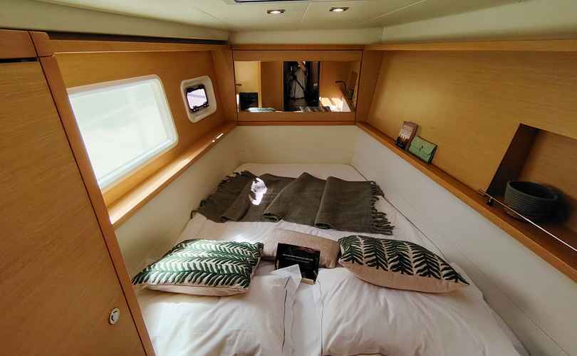 Lagoon 450