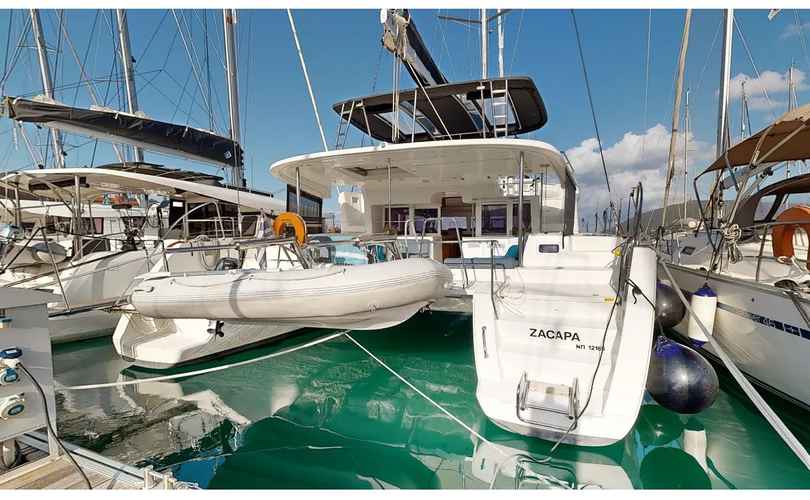 Photo Lagoon 450 F (2019)