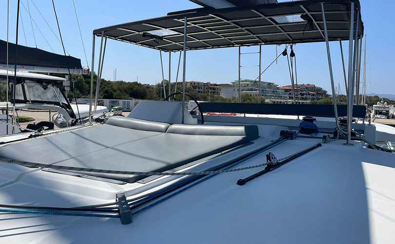 Photo Lagoon 450 F (2011)