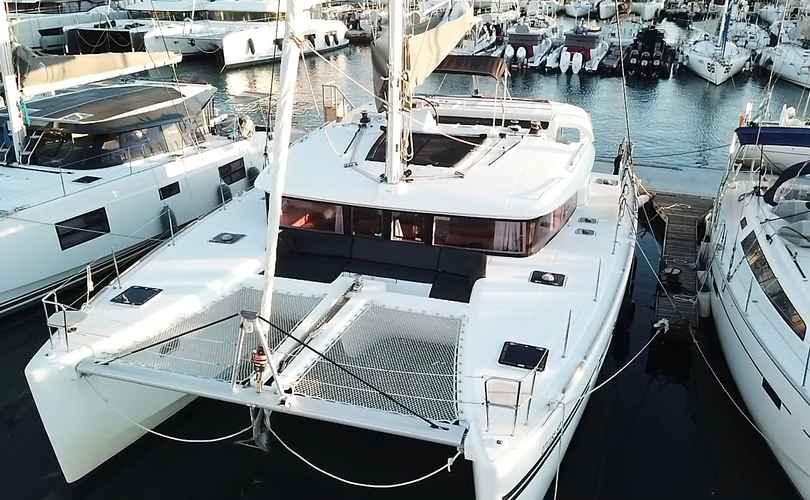 Lagoon 450 F