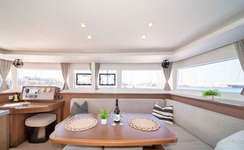 Photo Lagoon 450 F (2020)