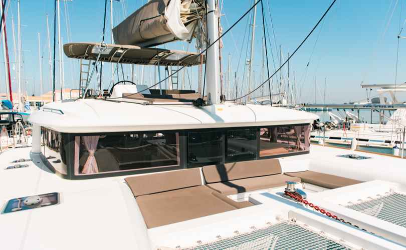 Lagoon 450 F