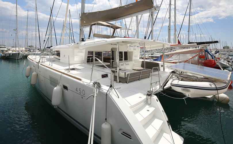 Lagoon 450 F