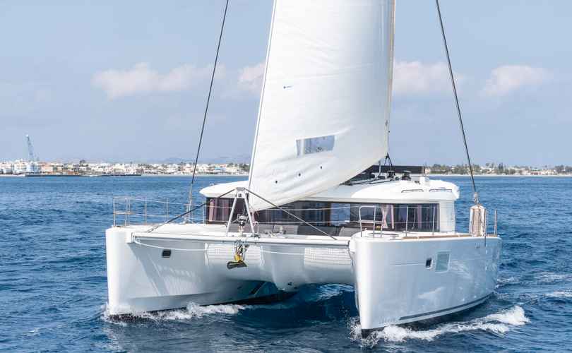 Photo Lagoon 450 F (2019)