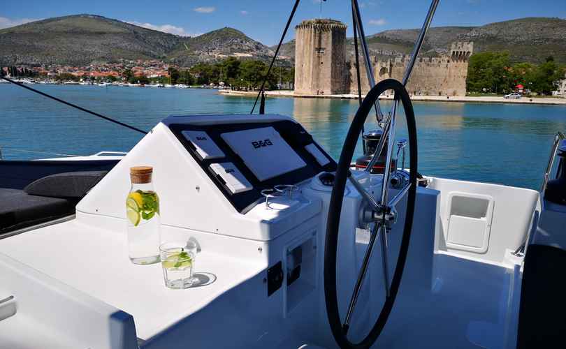 Photo Lagoon 450 F (2019)