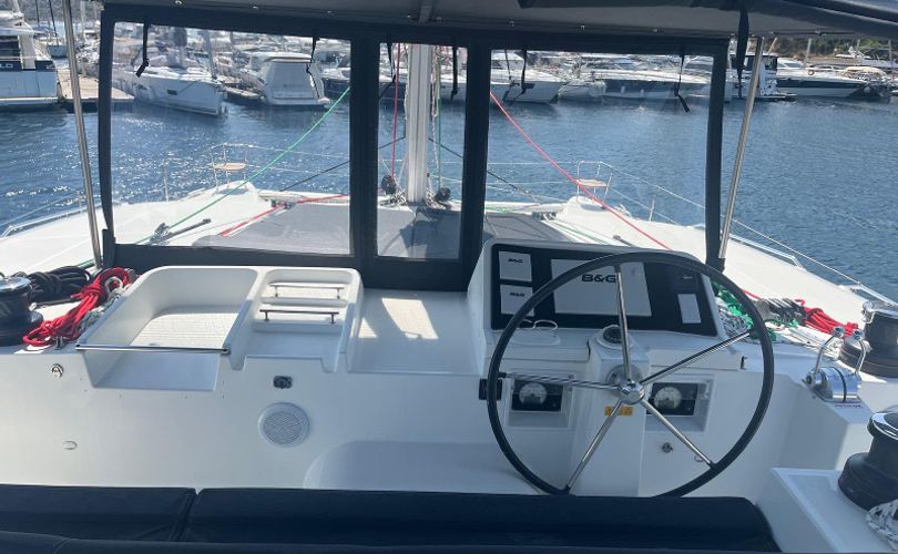 Lagoon 450 F