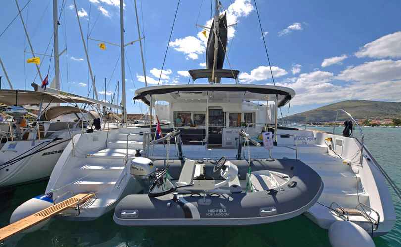 Photo Lagoon 450 F (2019)