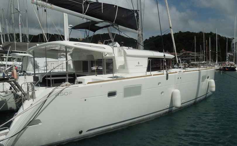 Lagoon 450 F