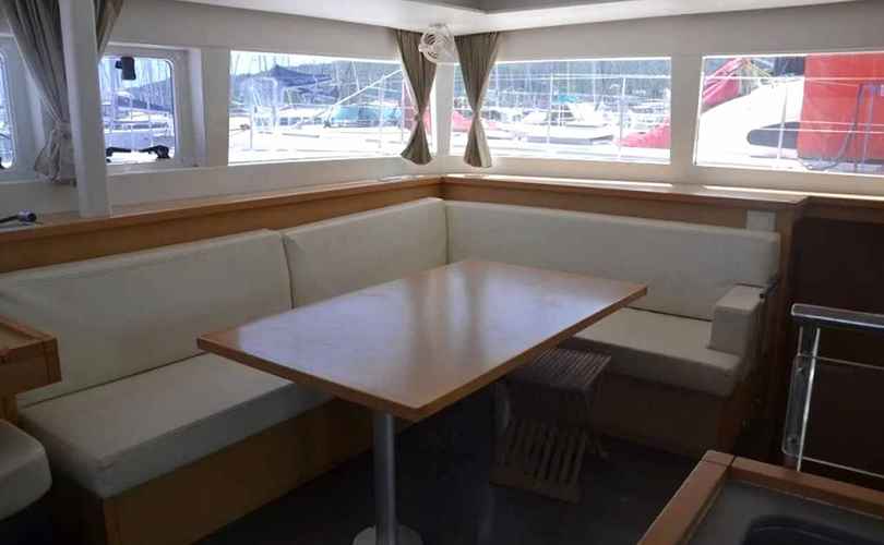 Photo Lagoon 450 SporTop (2017)