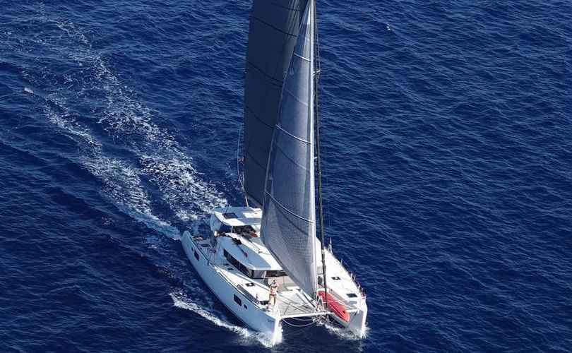 Photo Lagoon 450 SporTop (2016)