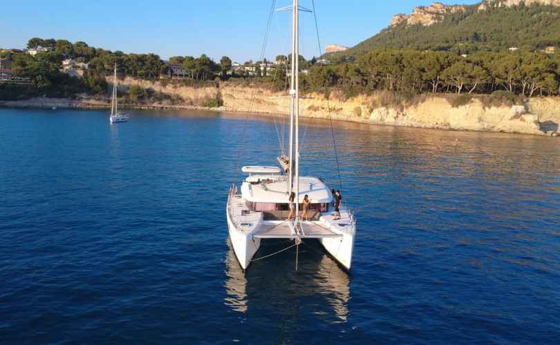 Photo Lagoon 450 SporTop (2016)