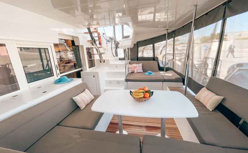 Photo Lagoon 450 SporTop (2019)