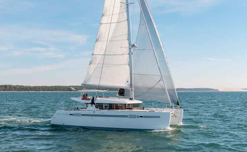 Photo Lagoon 450 SporTop (2016)